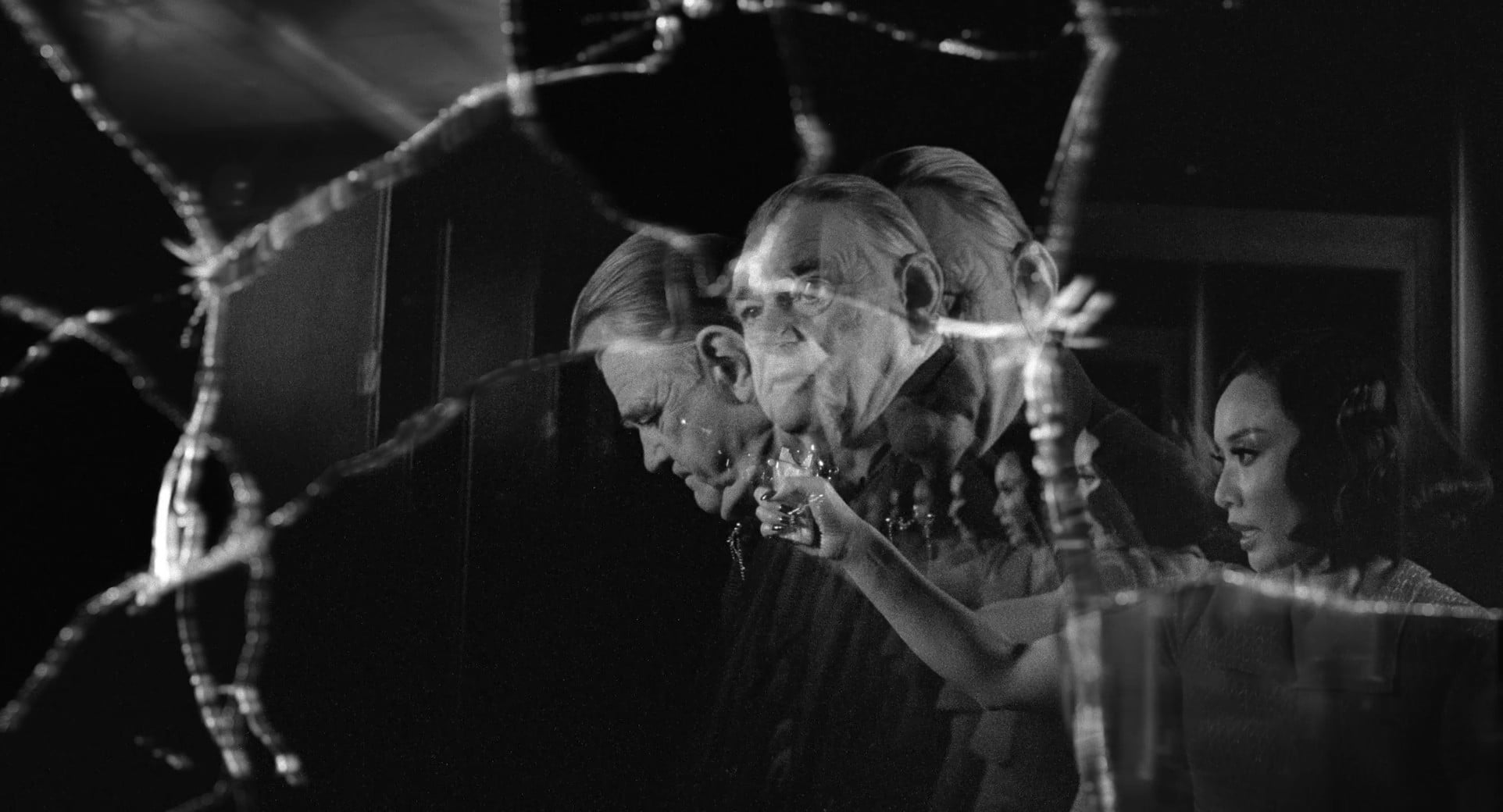 Spider-Noir – 8